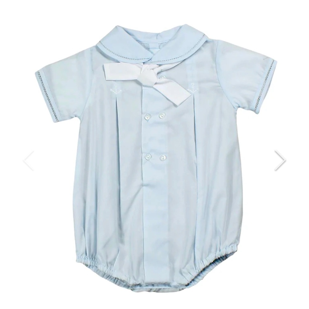 Brand new with tags, never worn.